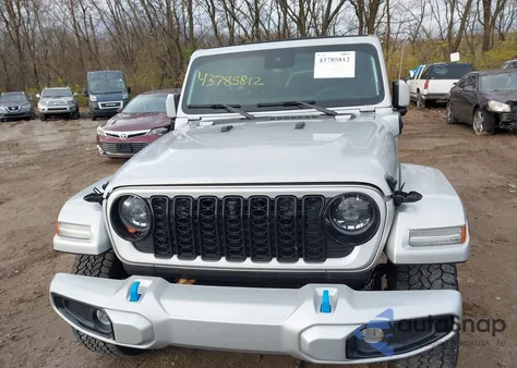 2024 Jeep Wrangler 4Xe Summit 4Xe z USA, uszkodzony, nr VIN 1C4RJXU6XRW178438